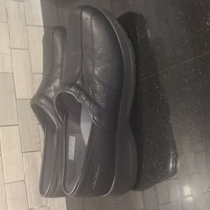 Dansko Shaina Clogs, Non-Slip, Black, Size 40 EU (9.5-10 US women's)